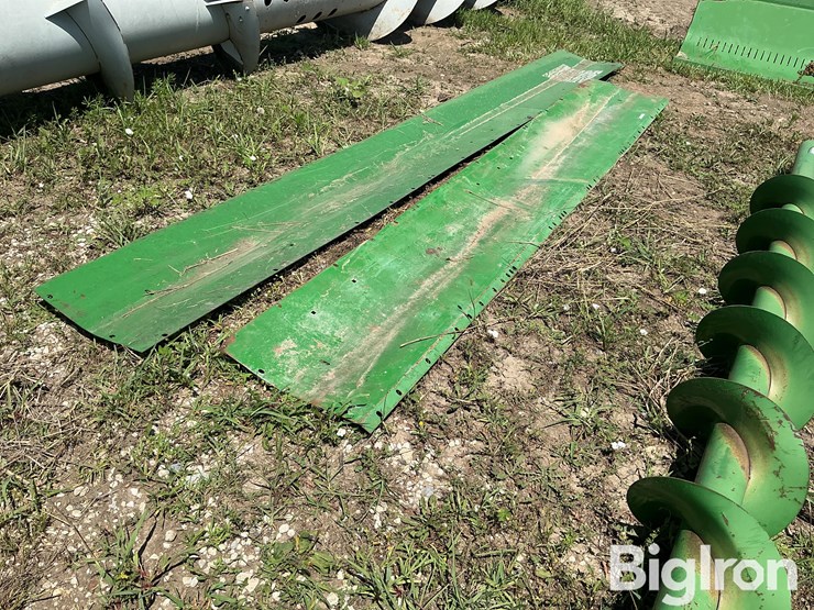 john-deere-corn-head-floor-pans-image-3