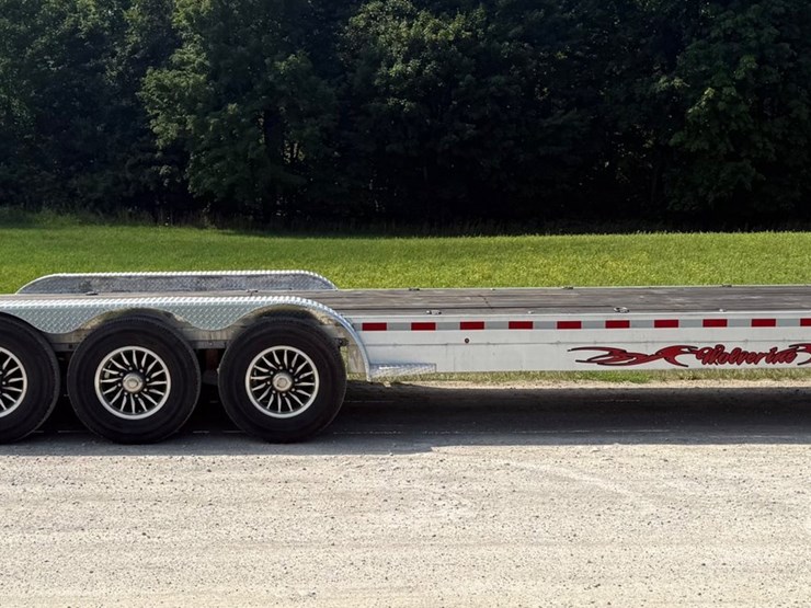#406-•-2022-wolverine-aluminum-flatbed-trailer(has-wi-title)(helenville,-wi)-image-2