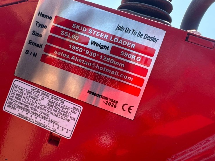 new-sd-lanch-co-mini-stand-on-skidloader-model-ssl60-image-8