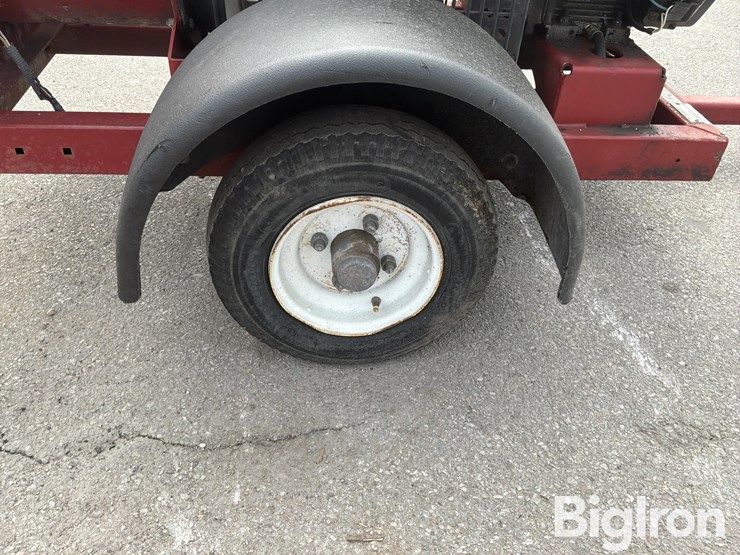 2011-massey-ferguson-730-image-16