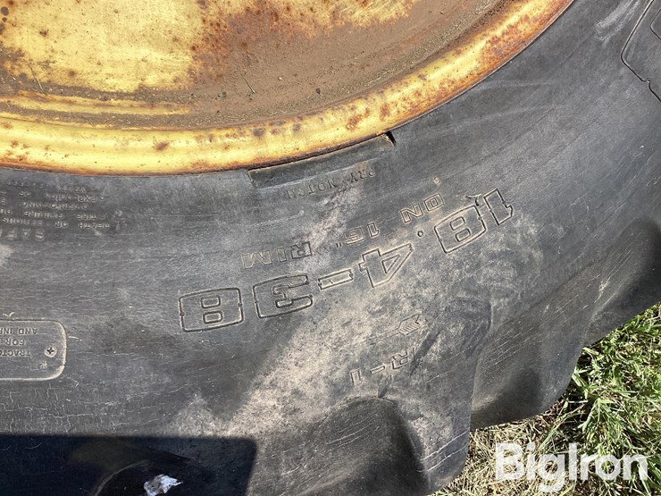 john-deere-4630-image-9