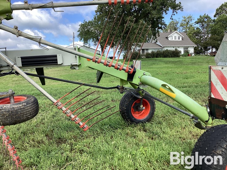 claas-liner-1750-image-9