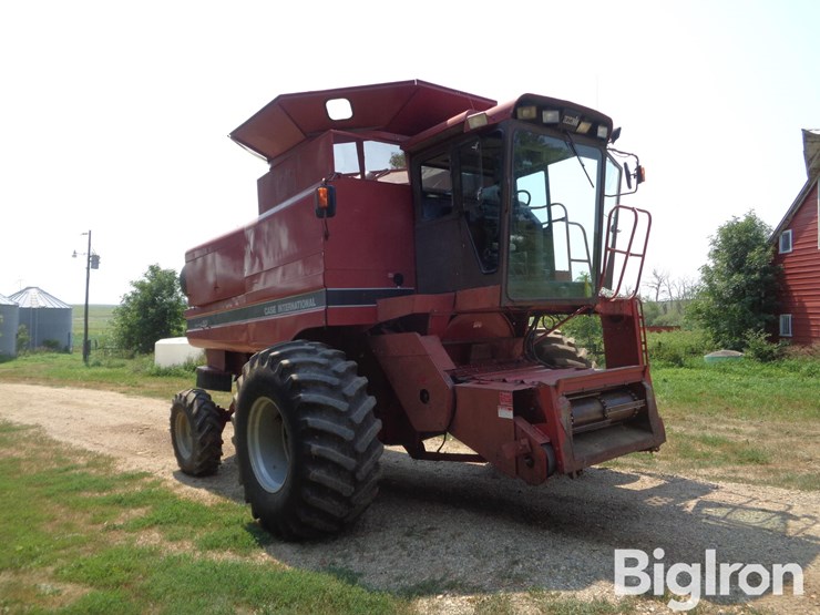 1989-case-ih-1680-image-3