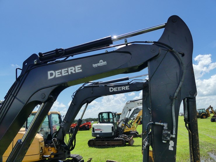 deere-60g-image-12