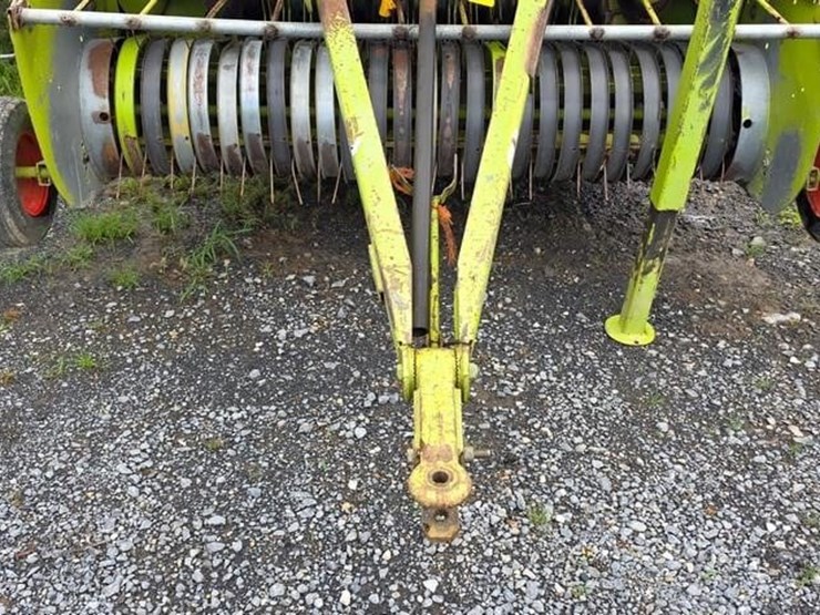 claas-round-baler-image-17