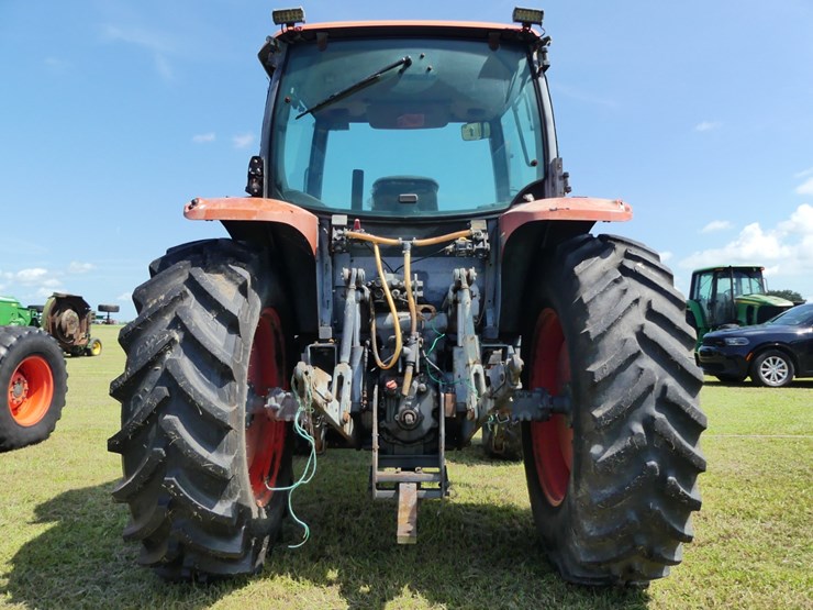 2013-kubota-m135gx-image-5