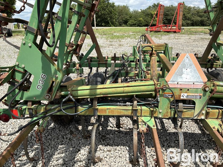 john-deere-980-image-12