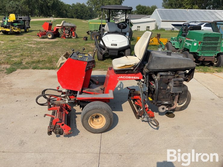 jacobsen-greens-king-4-greens/turf-mower-image-8