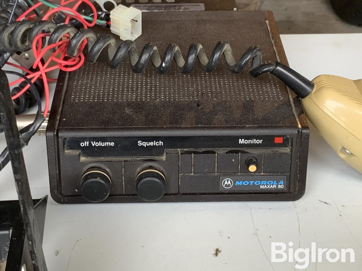 cb-&-direct-band-radios-image-10