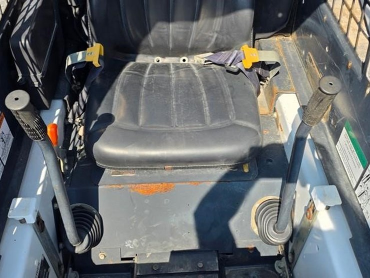 bobcat-553-image-37