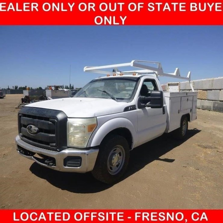 2011 FORD F350