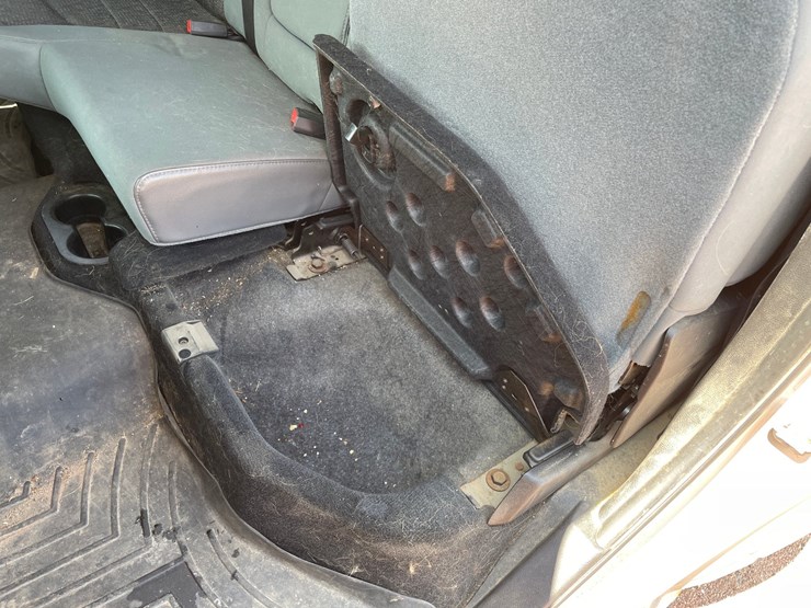 2013-dodge-1500-image-90