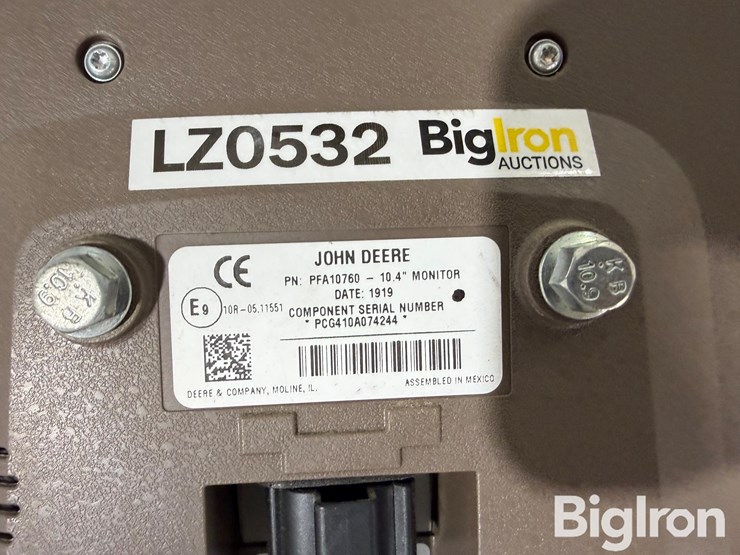 john-deere-gen-4-extended-monitor-image-12