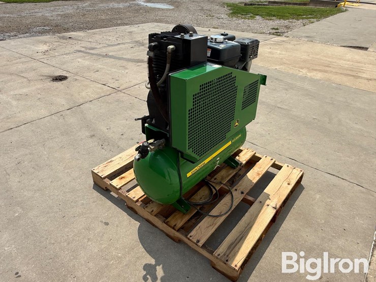 john-deere-am2-sh09-20j-portable-air-compressor-image-7