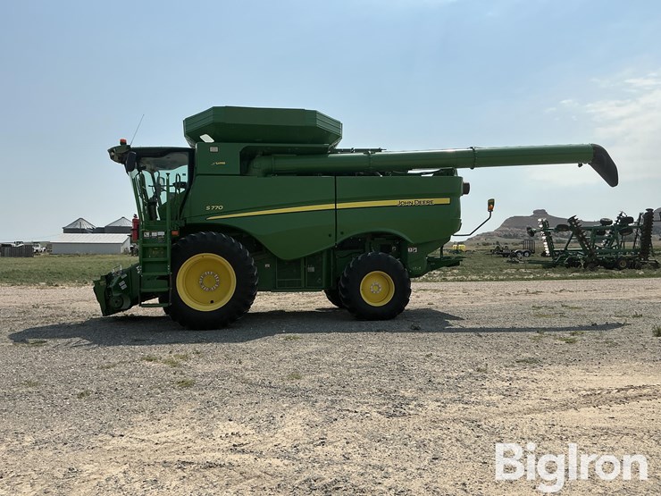 2019-john-deere-s770-image-8
