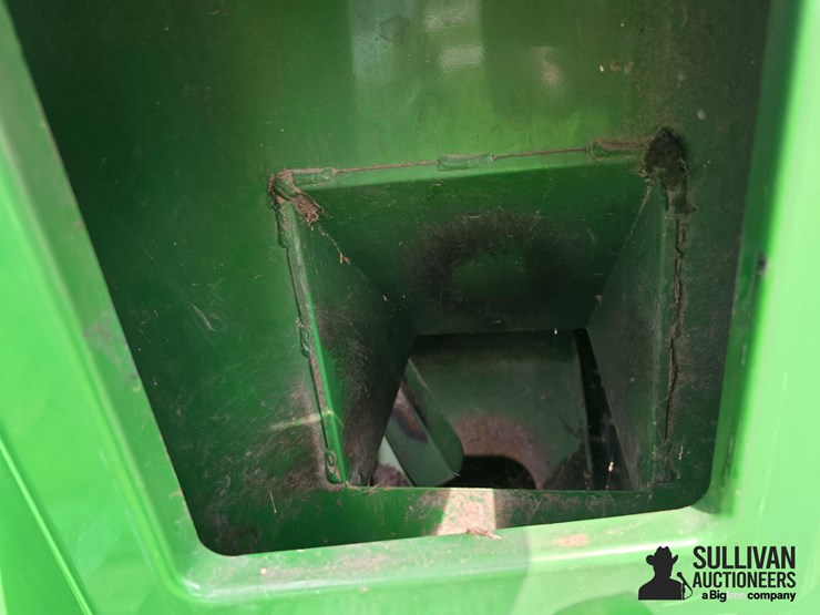 2015-john-deere-s680-image-9
