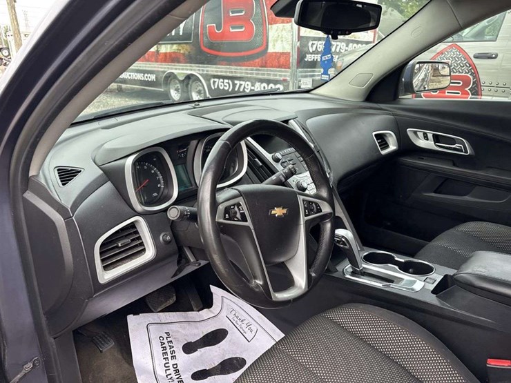 2014-chevrolet-equinox-image-16