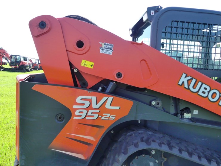 kubota-svl95-2s-image-7