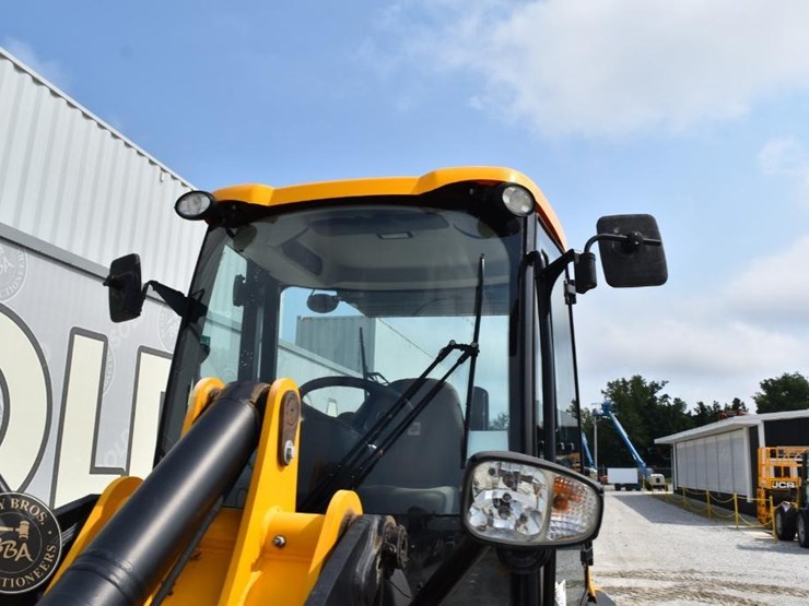 2023-jcb-409-image-51