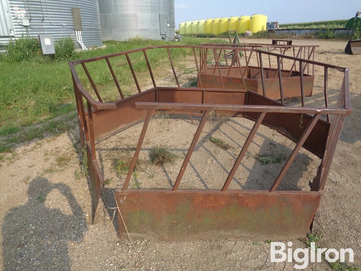 round-bale-feeder-image-4