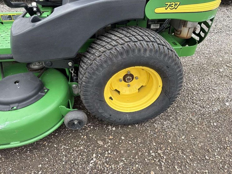 john-deere-737-image-4
