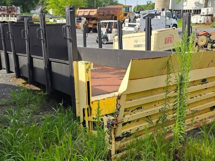 rolloff-metal-flat-bed-image-3