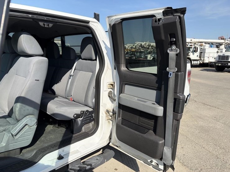2011-ford-f150-image-13