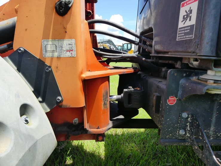 kubota-r530-image-11