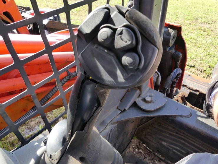 kubota-svl75-2-image-16