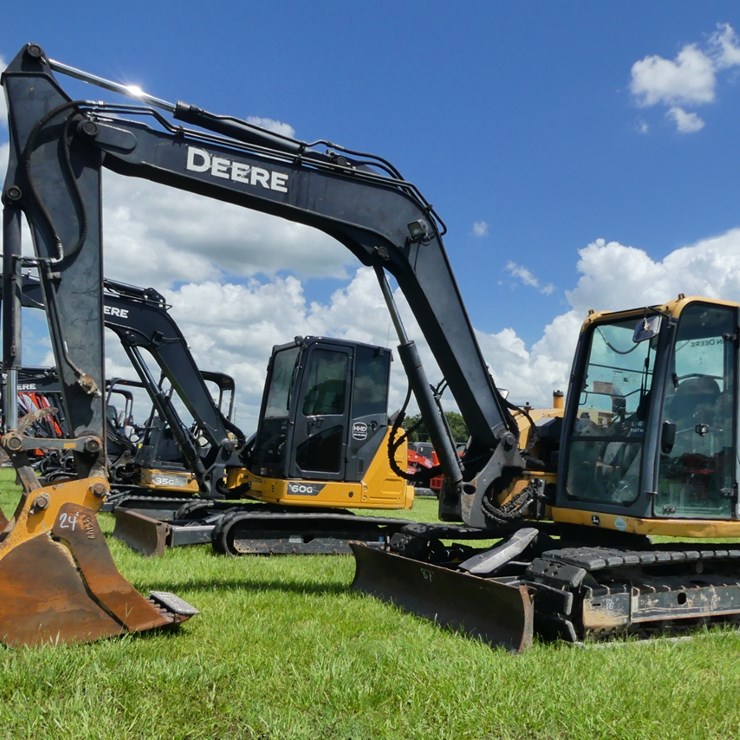 DEERE 85G