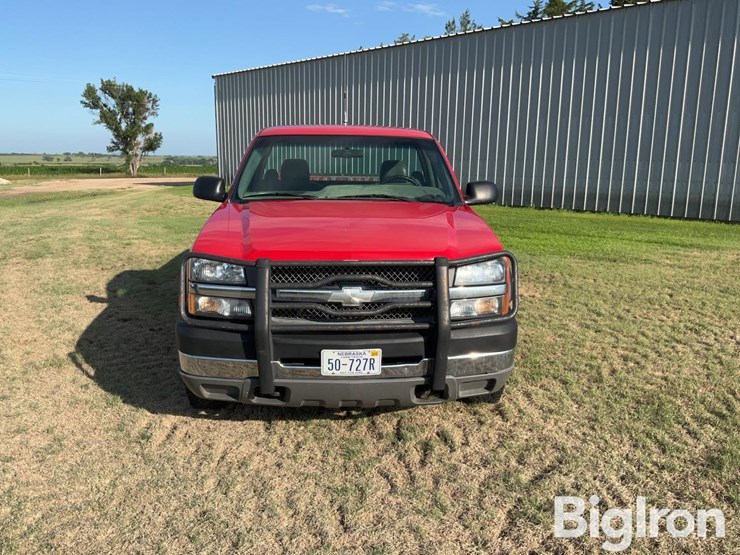 2003-chevrolet-2500hd-image-2