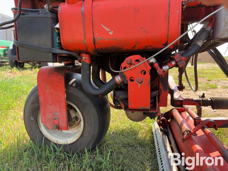 jacobsen-greens-king-4-greens/turf-thatcher-image-18
