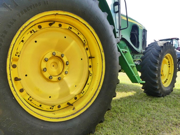 john-deere-7330-image-9
