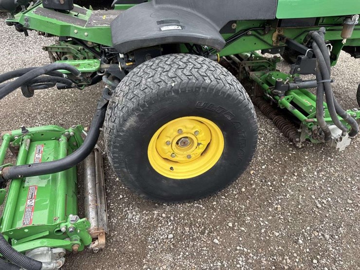 john-deere-8700-image-8