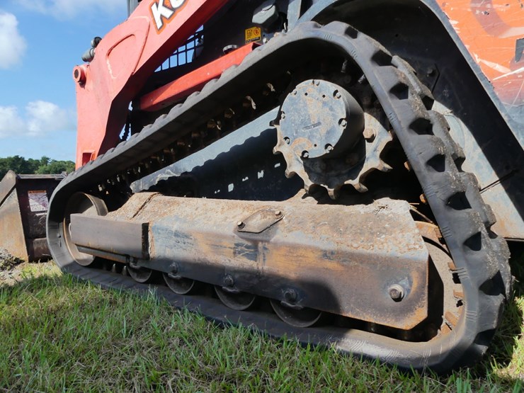 kubota-svl75-2-image-5
