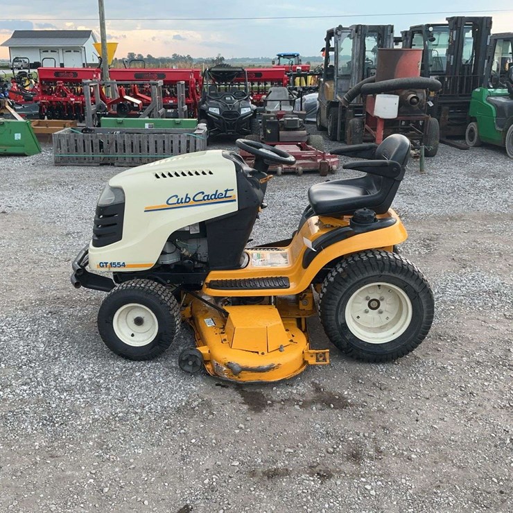 CUB CADET GT1554
