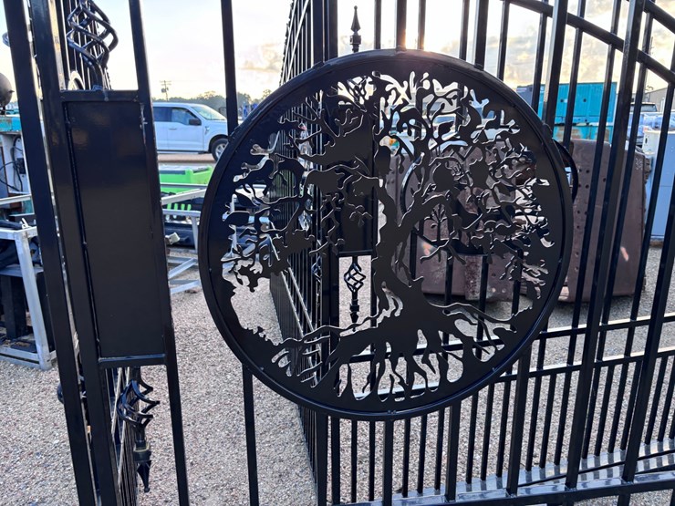 #3540-•-15ft-iron-gate-image-8