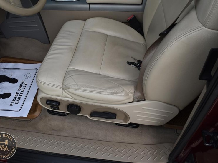 2004-ford-f150-lariat-image-37