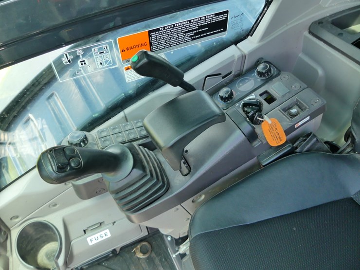 kubota-kx057-5-image-16