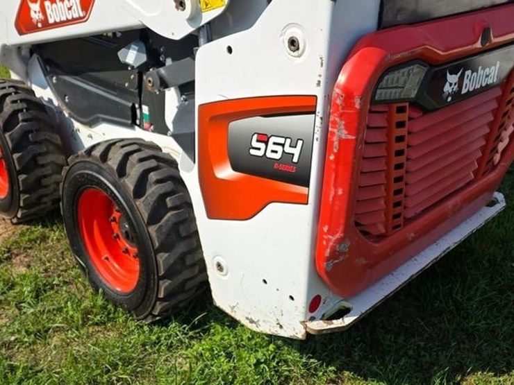 2020-bobcat-s64-image-18
