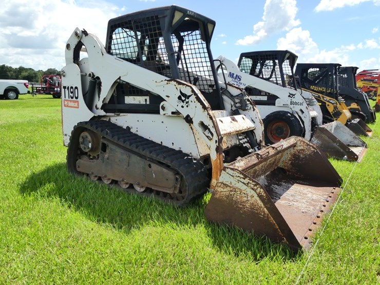 2006-bobcat-t190-image-2