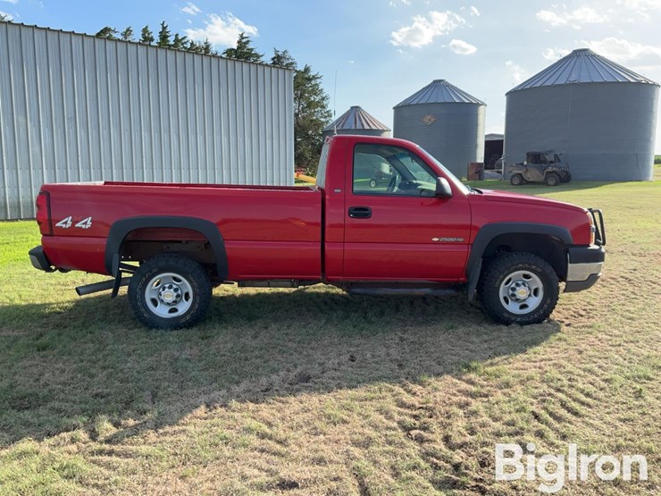 2003-chevrolet-2500hd-image-4