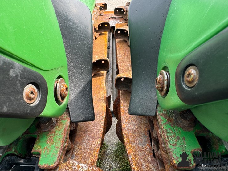 2014-john-deere-608c-stalkmaster-image-16