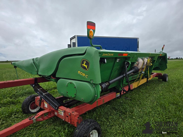 2012-john-deere-608c-image-7