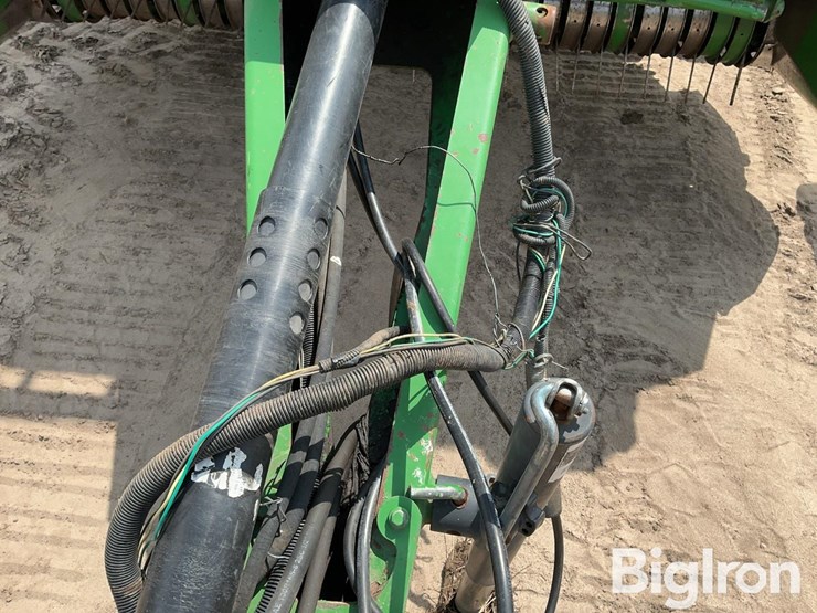 john-deere-567-image-11