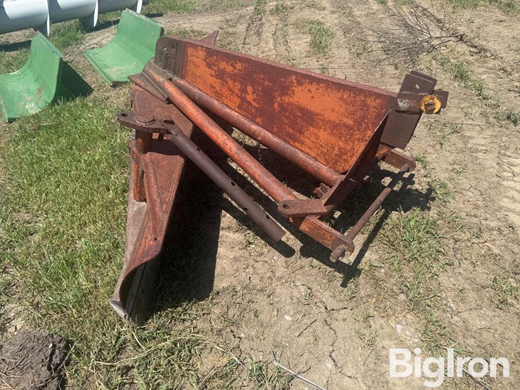mcbratney-3-pt-8’-blade-image-4