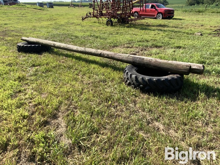 24'-telephone-poles-image-3