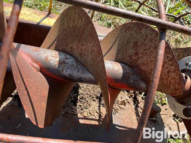 buhler-farm-king-861-image-20