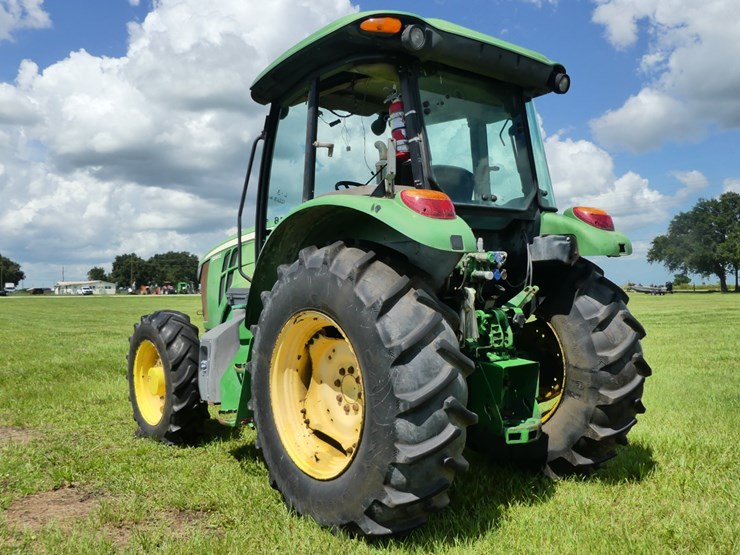 john-deere-5090e-image-4
