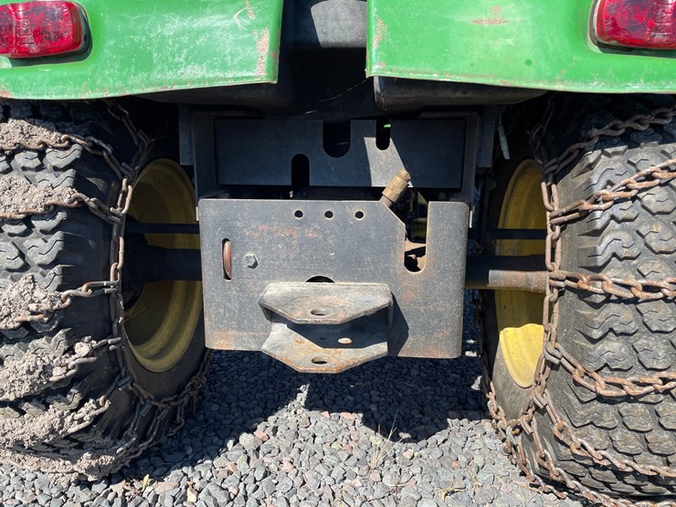 john-deere-300-image-16